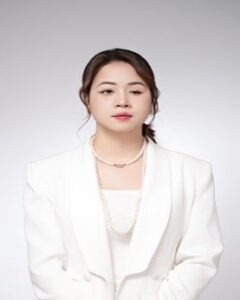 21. Quỳnh Chic