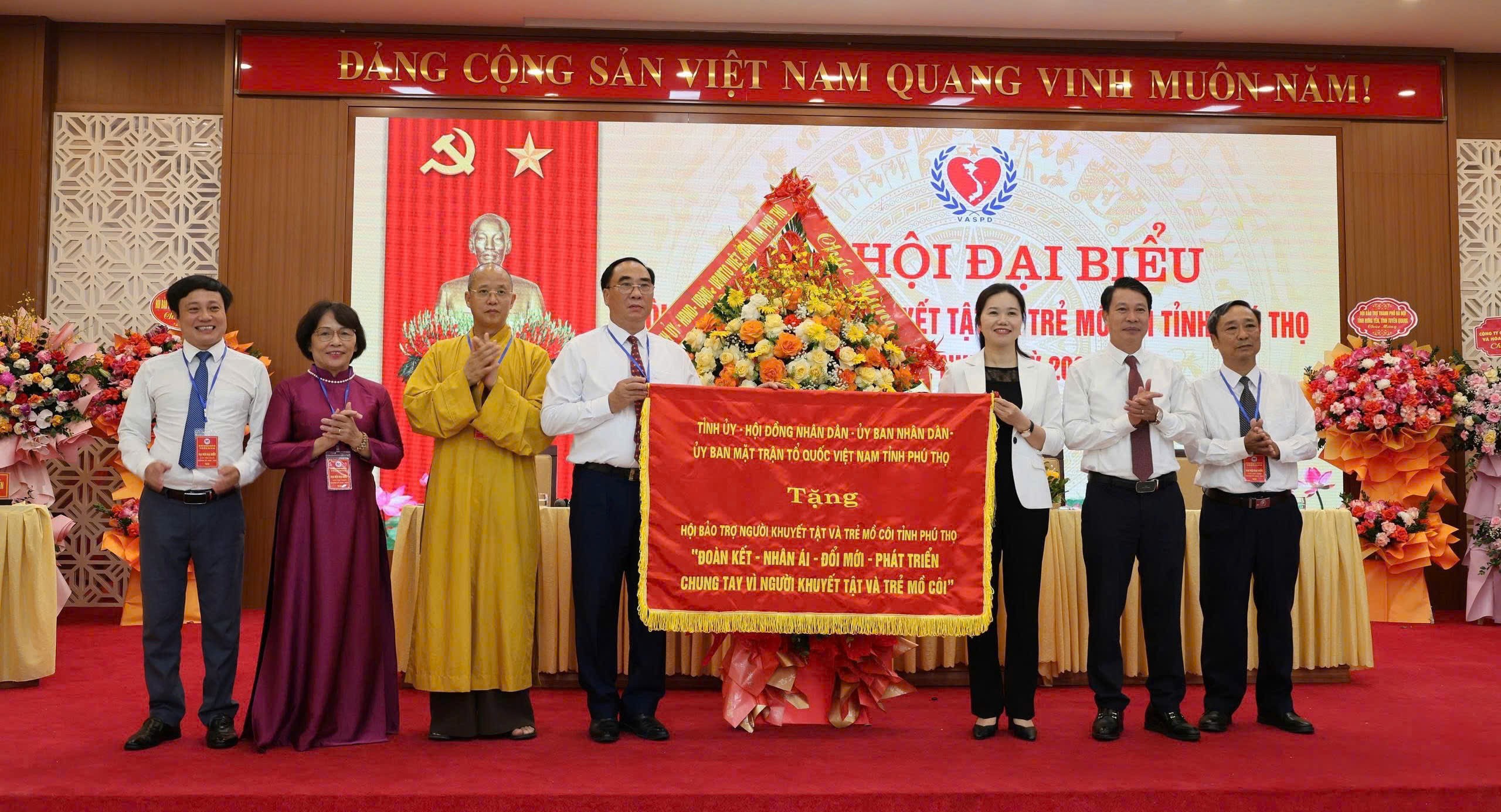 tinh-1787119589.jpg