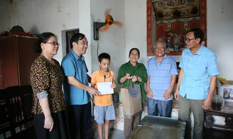 Chung tay nhân đôi niềm vui đến với các em nhỏ