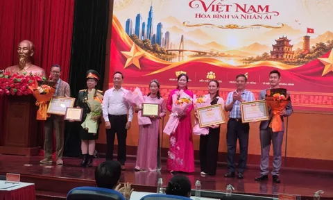Hội Cứu trợ trẻ em khuyết tật Hà Nội phối hợp tổ chức chương trình “Diễn đàn Công nghiệp Văn hóa – Việt Nam Hòa bình và Nhân ái”